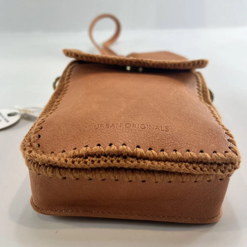 NWT Urban Originals Vegan Love Fest Crochet Crossbody Purse - Picture 5 of 16